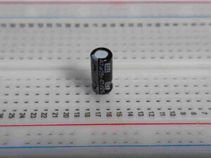 Capacitor Electrolítico de 47uF/25V